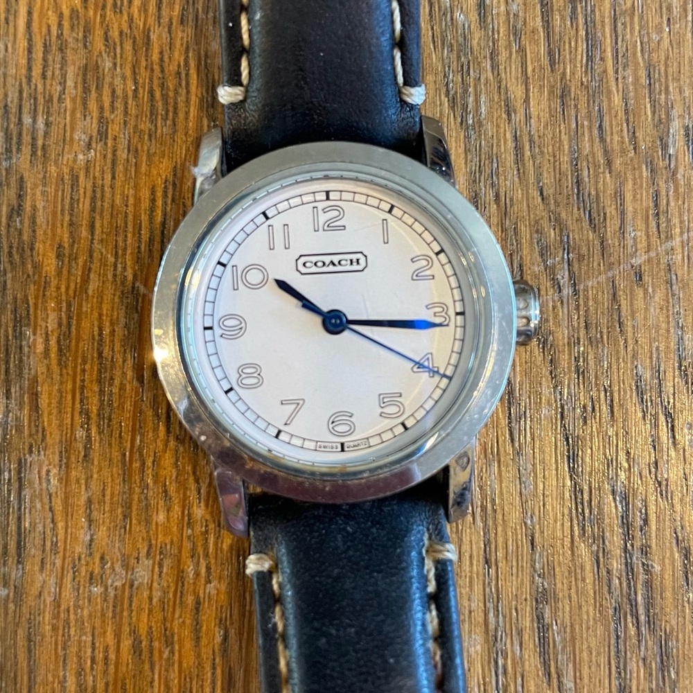 Vintage Coach Bleeker Ladies Watch Silver Stainless Leatherware Band Brown - Picture 10 of 11
